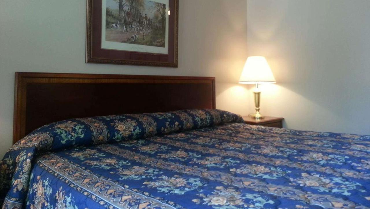 Stratford Motor Inn East Ellijay Екстериор снимка